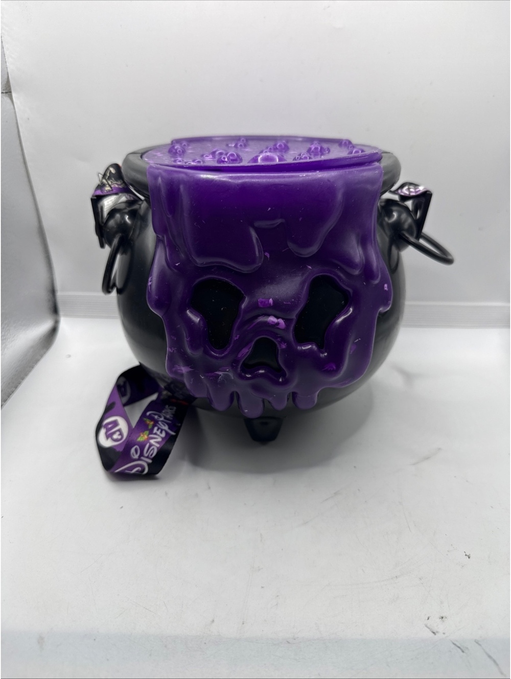 Disney Parks Halloween Purple Poison Cauldron Light Up Popcorn Bucket AP Strap